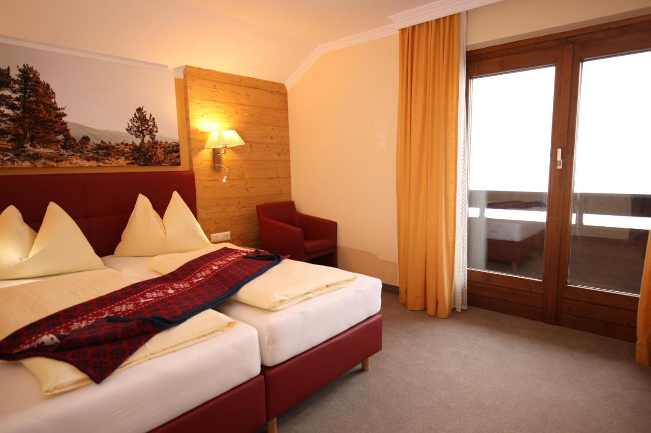Pension & Appartements Ronacherhof Bad Kleinkirchheim Eksteriør bilde
